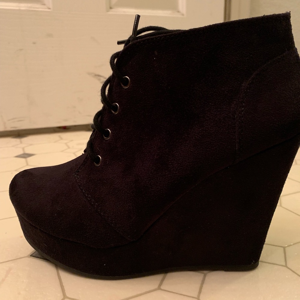 Black Heel Boots